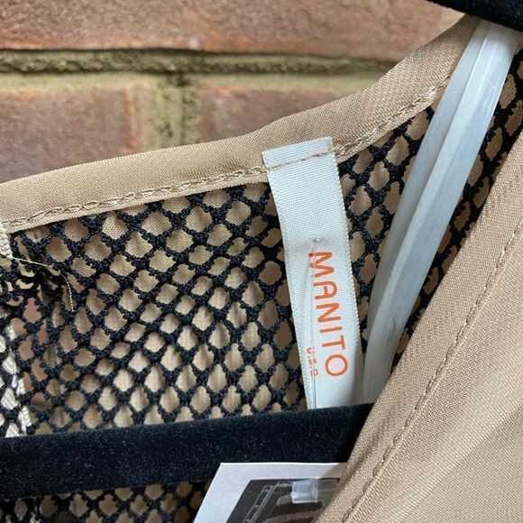 Manito Taupe 3/4 Sleeve Peplum Blouse NWT - Picture 2 of 4